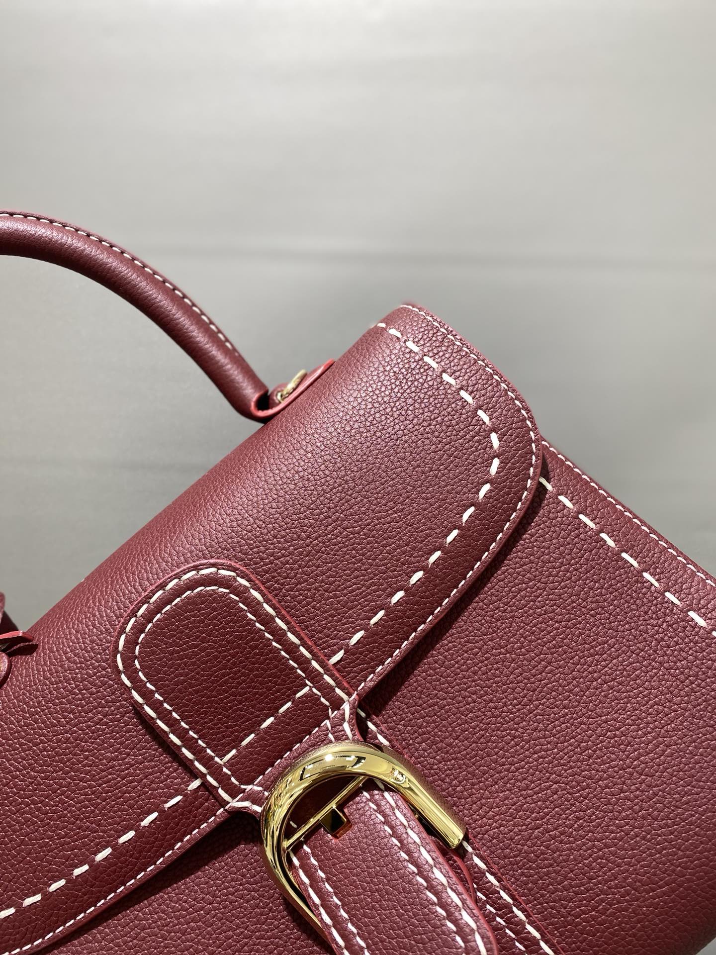 델보 브리앙 박스백 미듐